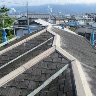 静岡県沼津市　屋根葺き替え工事　スレート屋根→セネター（カラー：ティーク）(2)